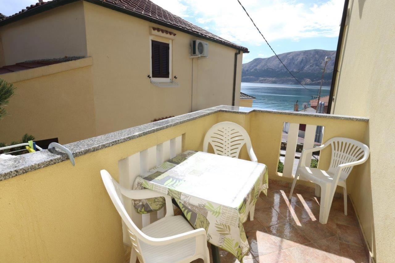 Studio Apartments Cavrak With Terrace Baška Quarto foto