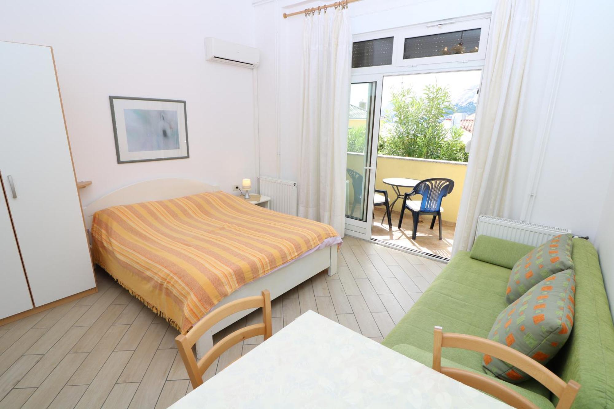 Studio Apartments Cavrak With Terrace Baška Quarto foto